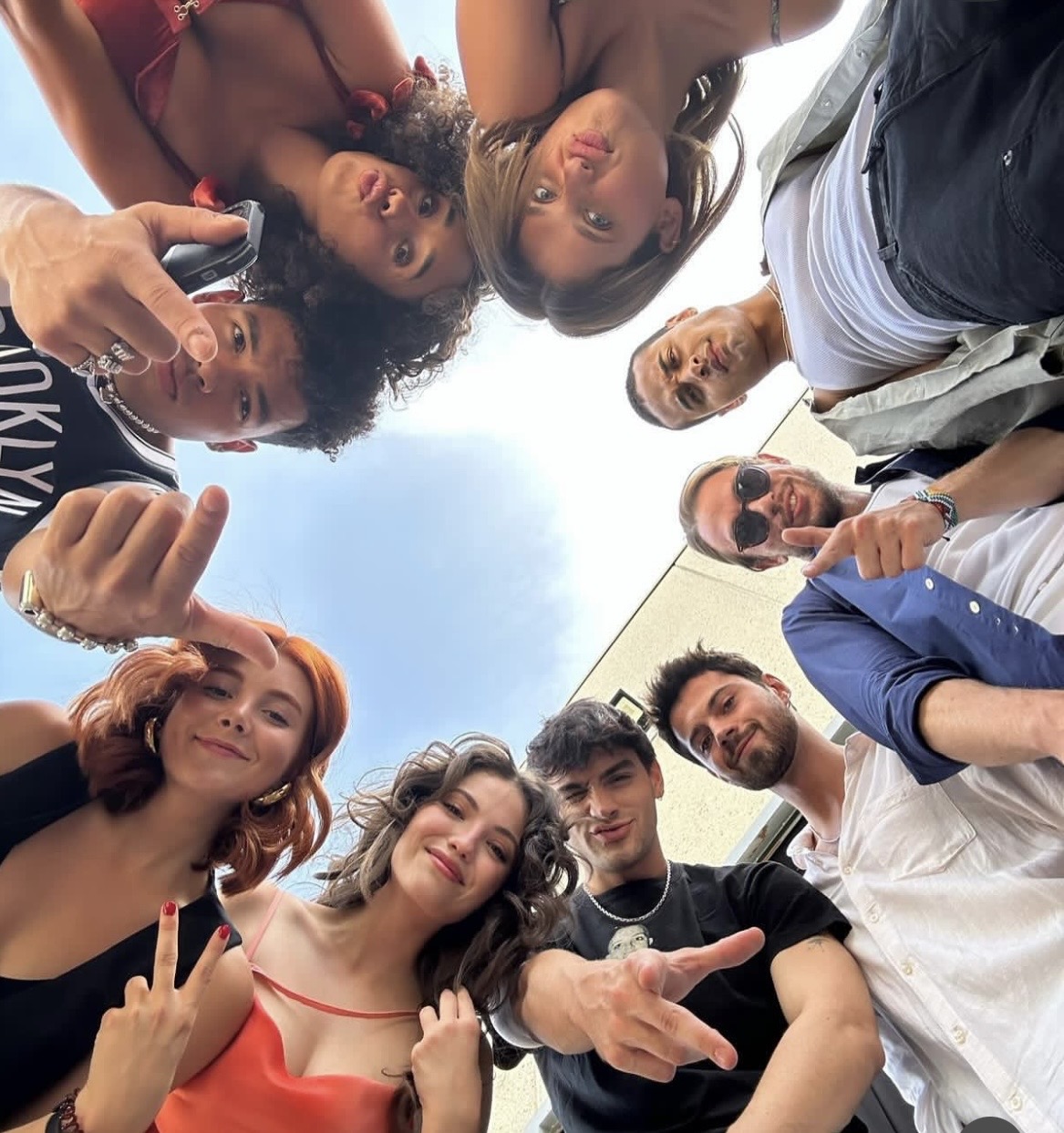 Elenco de la saga Culpa Mía (Imagen tomada de la página de Instagram de Gabriel Guevara).