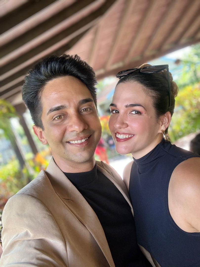 Los actores Enrique Bueno y Dalia Yacmell Lima, pareja en la vida real (Foto tomada del sitio web de la Televisión Cubana).