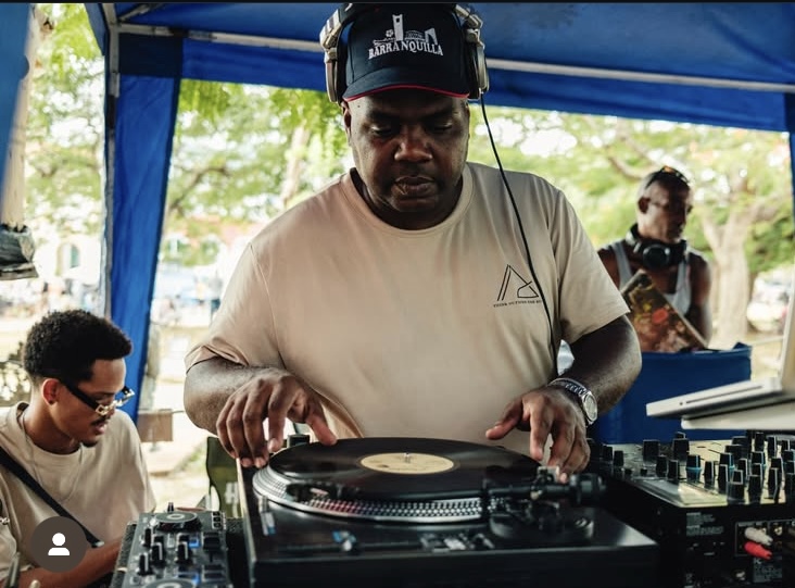 DJ Reitt es fiel defensor del house con raíces cubanas (Foto tomada de la cuenta en Instagram de DJ Reitt).