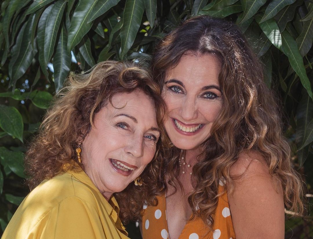 Coralita Veloz y Thaimi Alvariño