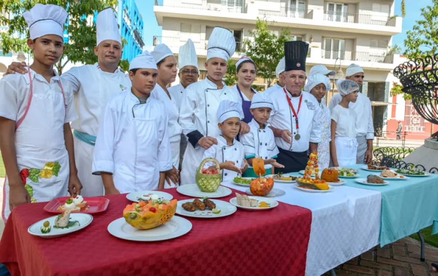 Ediciones anteriores del Taller de Verano para niños interesados en la culinaria. Foto: Adelante