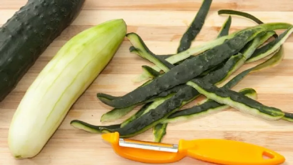 Cáscaras de pepino 