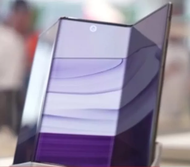 Huawei Mate XT