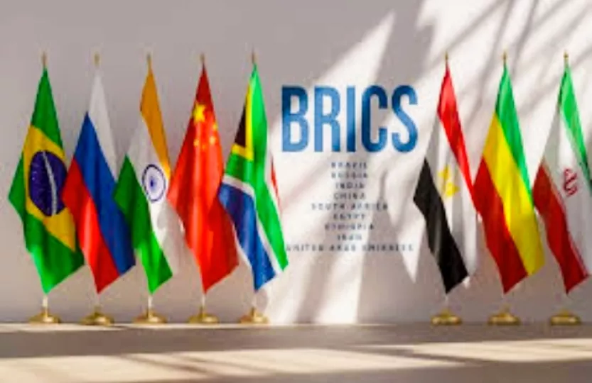 Banderas de los países que integran el BRICS