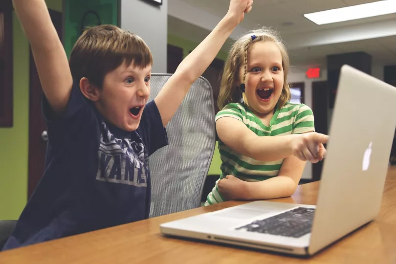niños tecnología