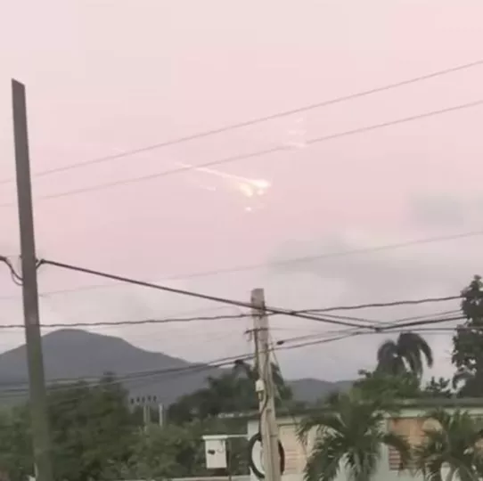 luz espacio Cuba cohete SpaceX