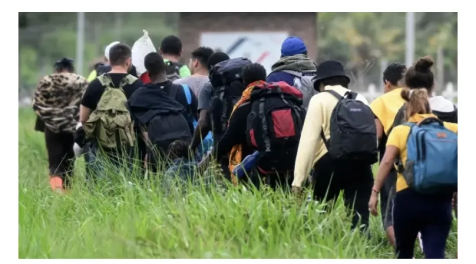 El programa de parole humanitario permitía la entrada de alrededor de 30.000 personas a Estados Unidos cada mes