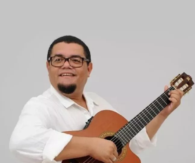 Sosa ha sido uno de los más grandes representantes de la trova contemporánea en Cuba.