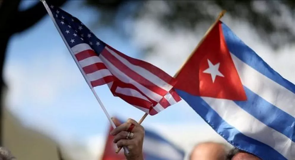 banderas Cuba y Estados Unidos