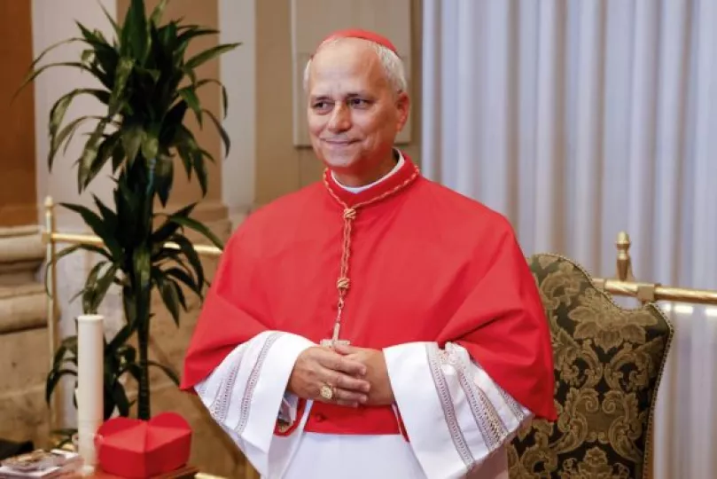 Eligen como nuevo Papa de la Iglesia Católica al cardenal estadounidense Robert Prevost