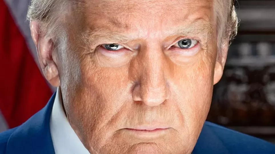 Retrato presidencial de Donald Trump durante su segundo mandato.