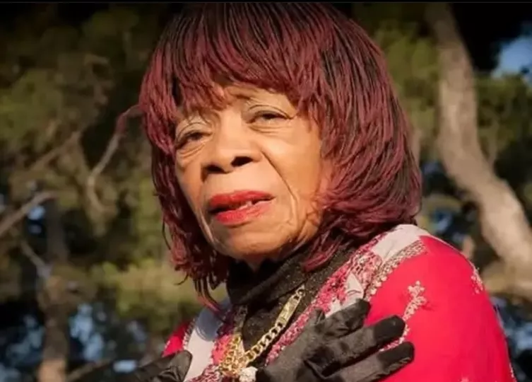 Juana Bacallao es una figura emblemática de la escena cubana.