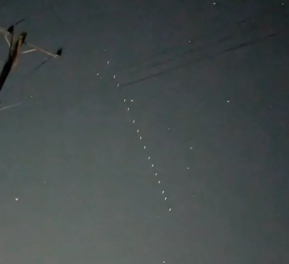 Nuevo hallazgo en el cielo desde Cuba: Luces de los satélites de Starlink