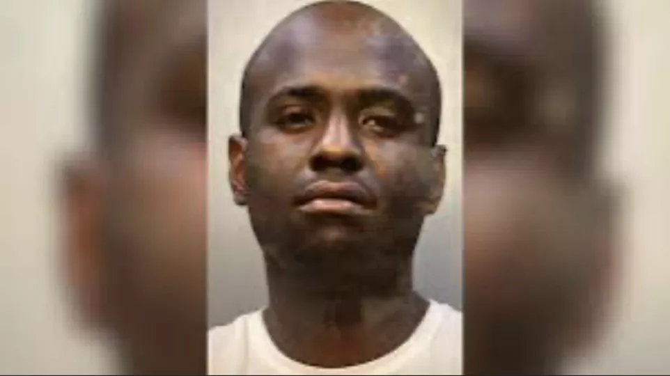 Chocolate MC ha sido arrestado en múltiples ocasiones desde que llegó a Estados Unidos en 2017 con visa cultural.