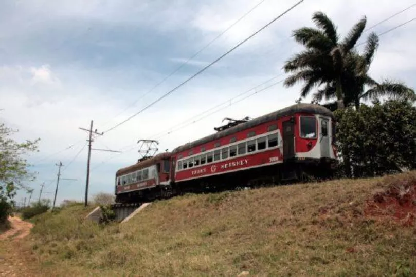 Tren y estación de Hershey: planean rescatar esta ruta de transporte entre La Habana y Matanzas