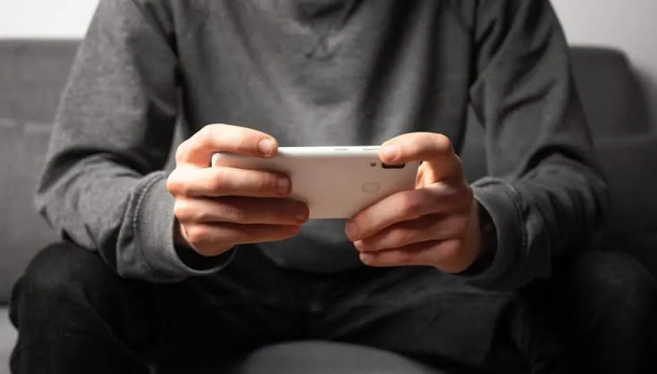 Cómo detectar vídeos falsos creados con inteligencia