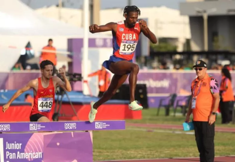 Oro panamericano para Cuba en los 3 mil con obstáculos y los 110 con vallas