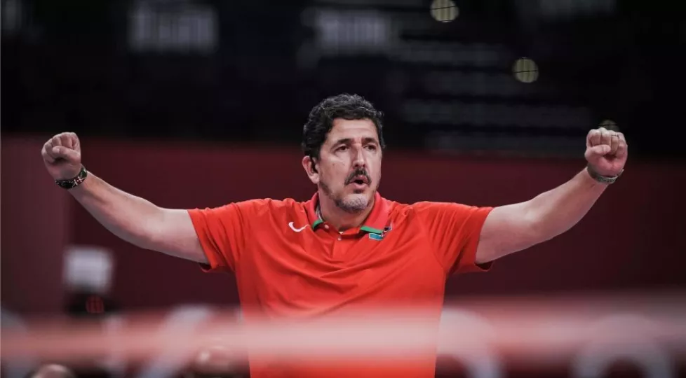 El brasileño Luizomar Moura dirigirá la selección femenina de voleibol de Cuba