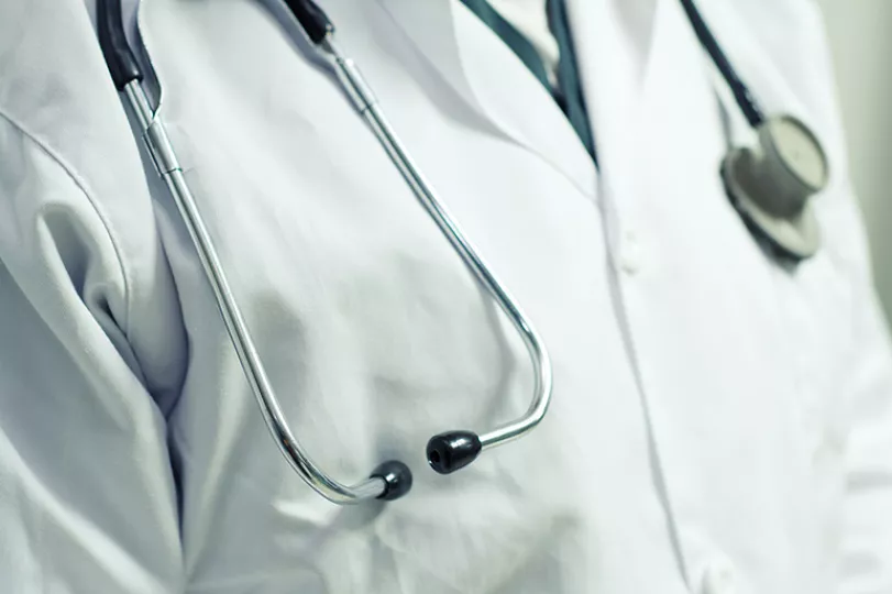 Aclaración oficial sobre paciente encontrado en un pasillo del hospital de Santiago de Cuba