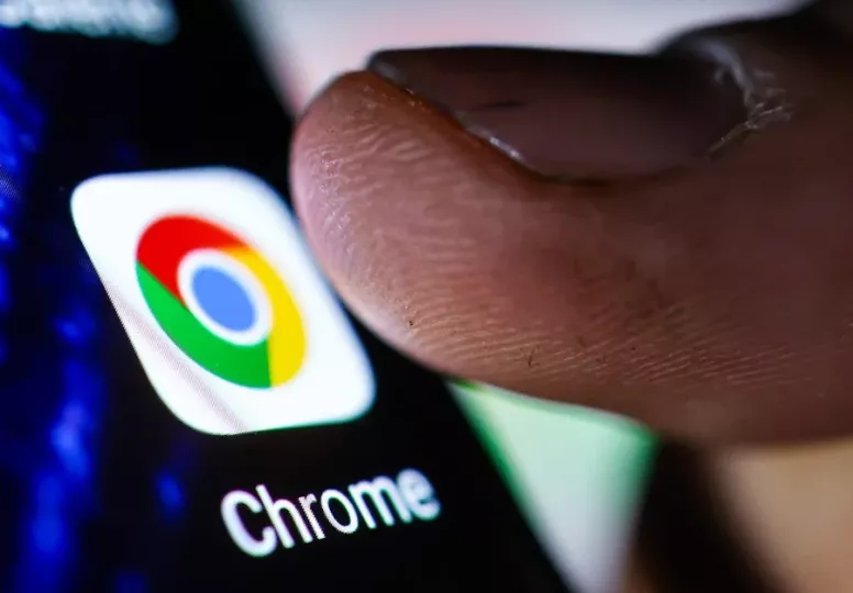 Los resúmenes de IA de Google, llamados IA Overviews, suelen aparecer en la parte superior de los resultados de búsqueda.