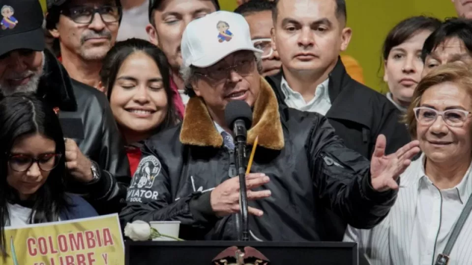 El presidente colombiano Gustavo Petro confirmó llamada telefónica con su homólogo estadounidense Donald Trump.