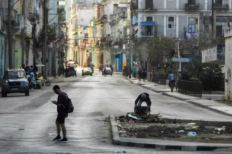 Costa Rica recomienda a sus ciudadanos salir de Cuba mientras haya vuelos comerciales