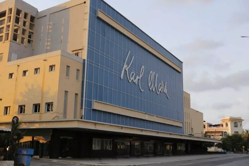 El icónico teatro Karl Marx, ubicado en Miramar, Playa.
