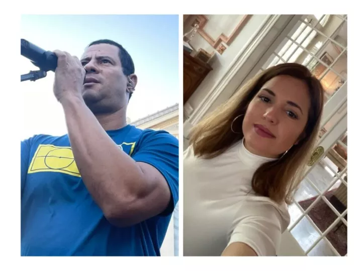 El cantante del dúo Buena Fe, Israel Rojas, y la periodista Cristina Escobar.