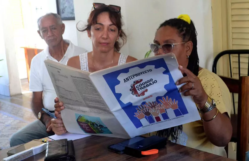 Sesión del XXII Congreso de la Central de Trabajadores de Cuba donde se discute el nuevo Código de Trabajo.