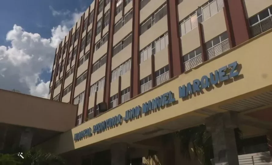 Fachada o interior de un hospital pediátrico en La Habana donde se reportó el incidente violento.