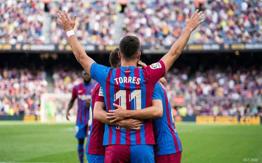 Fotografía de archivo de Ferran Torres celebrando un gol con la camiseta del FC Barcelona.