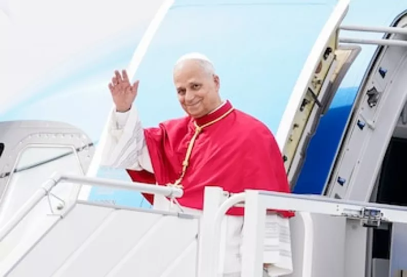 El papa León XIV durante un acto oficial en el Vaticano.
