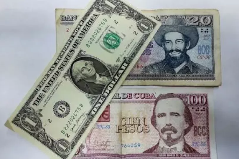 Este miércoles 23 de septiembre, elTOQUE situó la tasa representativa del mercado informal en 720 CUP por dólar. 