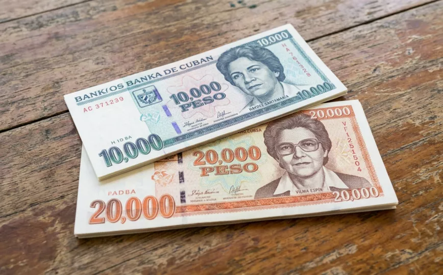 Nuevos billetes de 10 000 y 20 000 pesos cubanos con las imágenes de Haydee Santamaría y Vilma Espín.