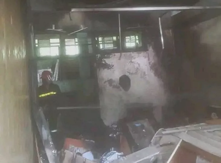 Vista exterior del Hospital Provincial Clínico Quirúrgico Arnaldo Milián Castro tras el incendio.