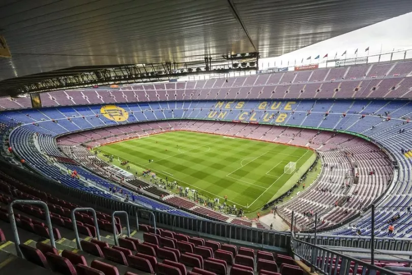 Vista aérea o general del estadio Camp Nou tras confirmarse como sede de la final de la Liga de Campeones 2029.