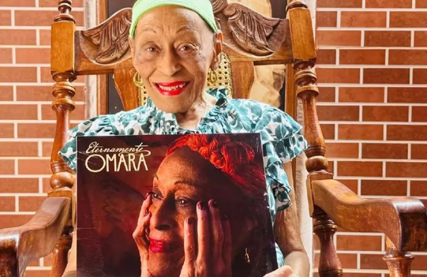 Retrato de la cantante cubana Omara Portuondo.
