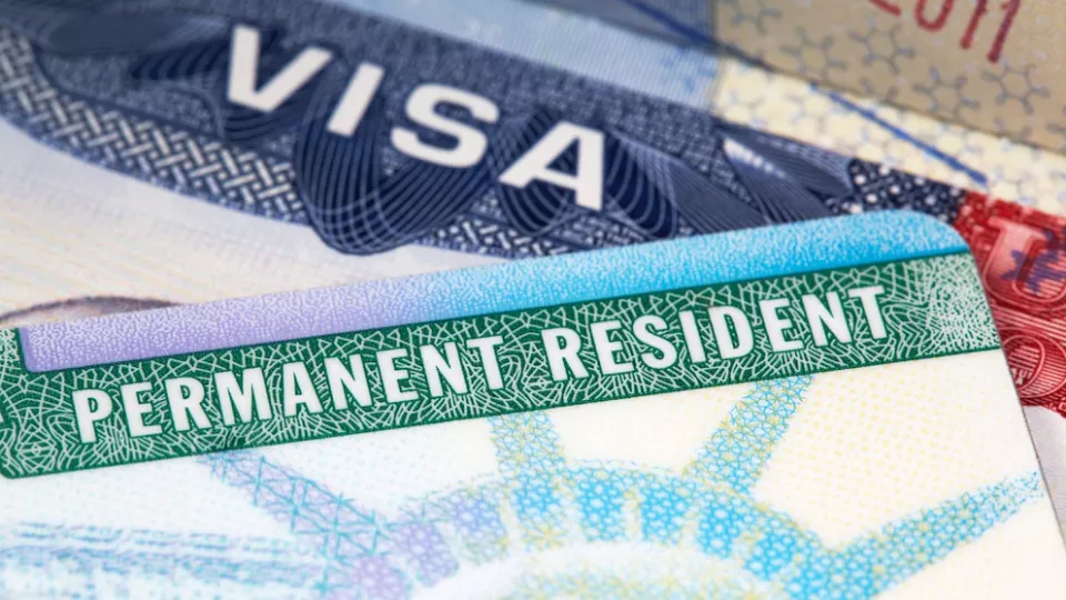 Justicia ordena a Rubio reactivar la Lotería de Visas para 2027