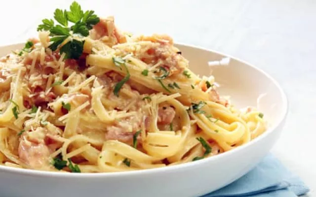 Spaguettis a la Carbonara 