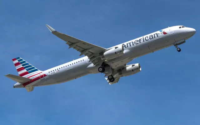 Avión