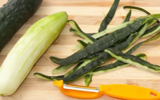 Cáscaras de pepino 