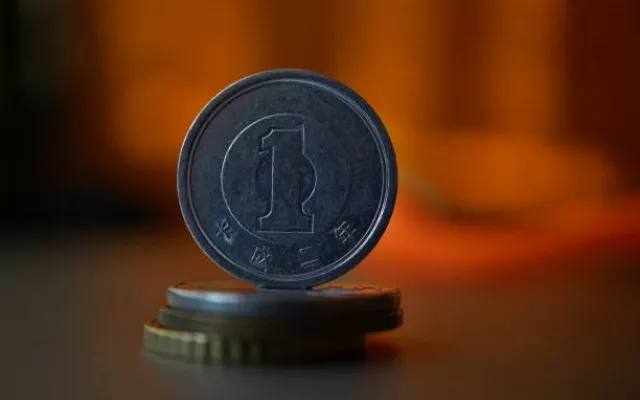 Moneda japonesa 