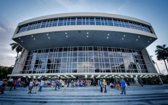Teatro Nacional de Cuba