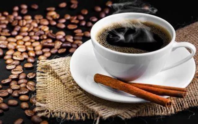 La taza de café que a millones de personas no puede faltarle cada mañana
