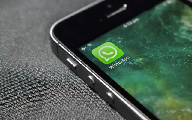 whatsapp celular