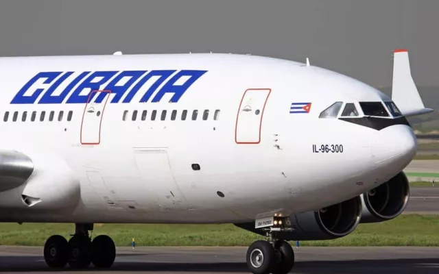 Cubana de Aviación ajusta horarios y frecuencias de rutas nacionales