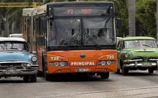Incorporarán 70 ómnibus al servicio de transporte público en La Habana
