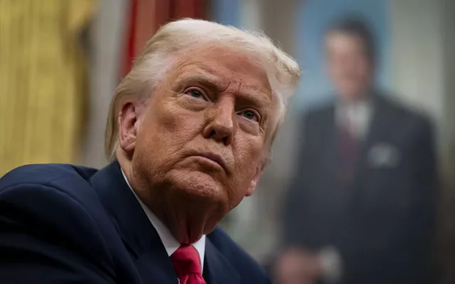 Trump multaría con casi mil dólares diarios a inmigrantes que incumplan orden de deportación