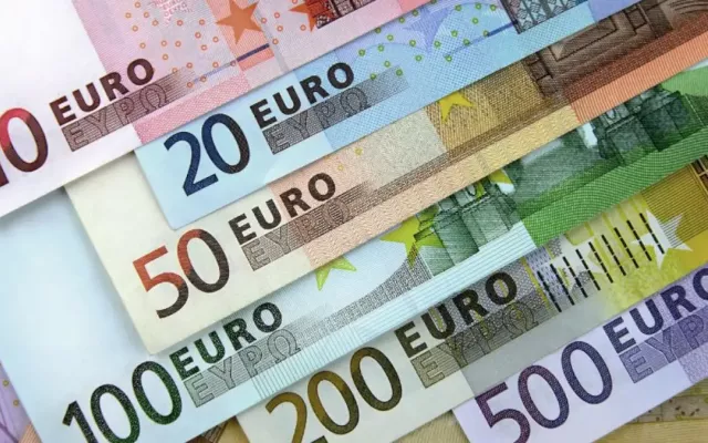 El euro se posiciona hoy en 410 cup en el mercado informal cubano.