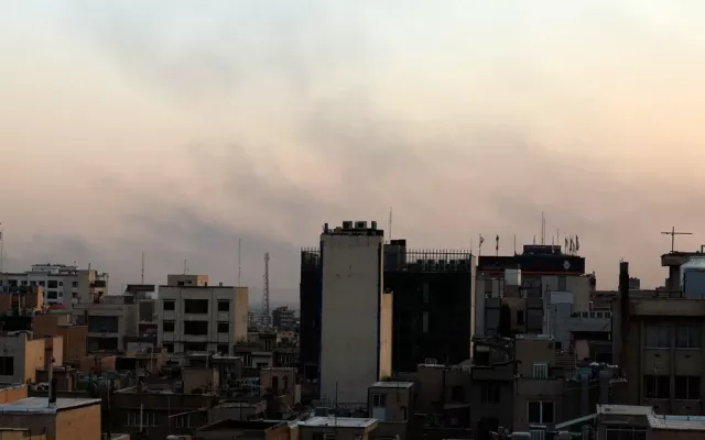 Fotografía tomada tras un ataque de Israel a Teherán, capital de Irán, el 16 de junio de 2025.